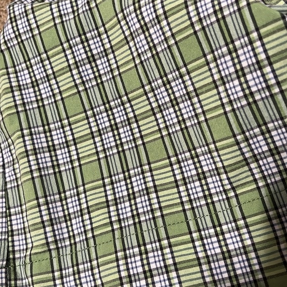 Lole Green Plaid Water Repellent Quick Dry Skort - Picture 10 of 10